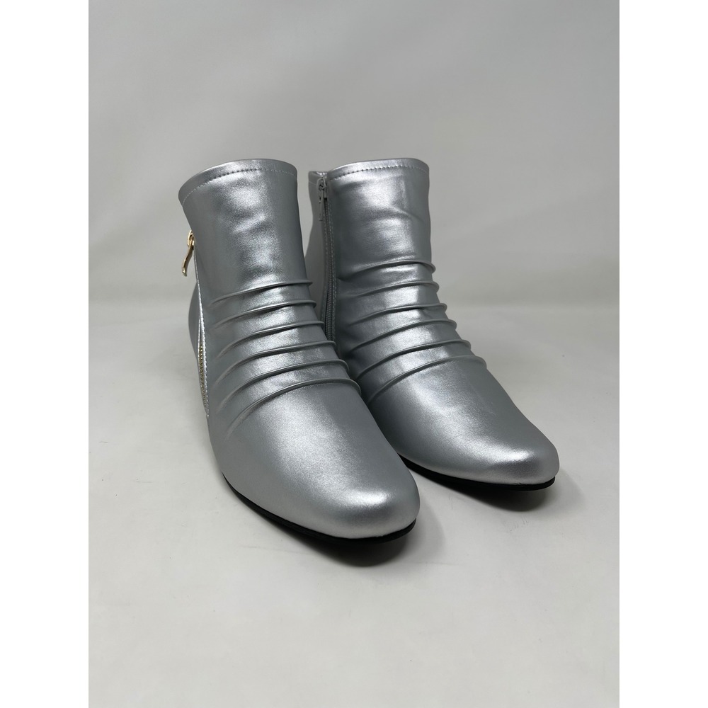 Classique Zyana Silver Metallic Ruched Wedge Ankle Boots 6690446 Size 8M